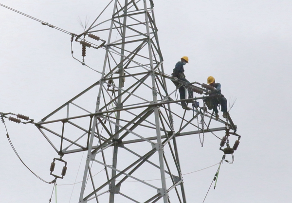 1648092499888524.jpg 党员带动磨练.JPG