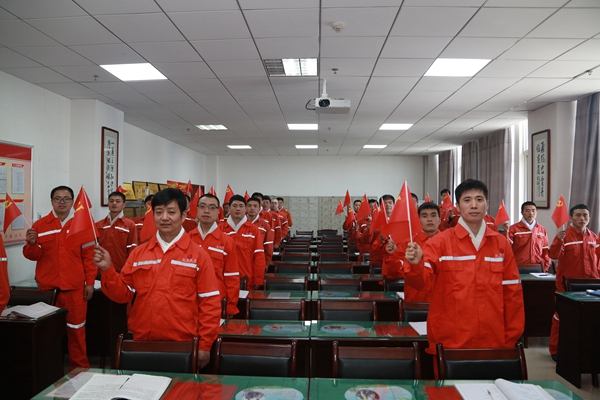 1684926093155203.jpg ÒâÆø·ç·¢µÄÖ°¹¤²½¶Ó_¸±±¾.jpg