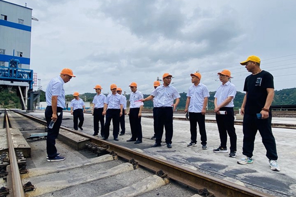 1689583635203872.jpg 现场观摩_副本.jpg