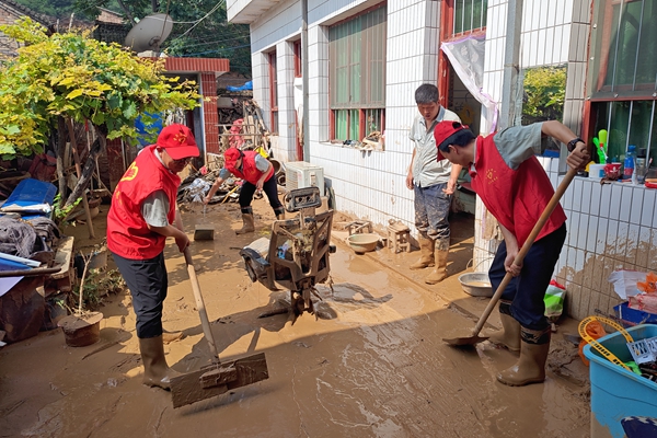 1690874747894464.jpg _b64ebf8e55516d568838debf8b928544_-240253819_P30801-101115_副本.jpg