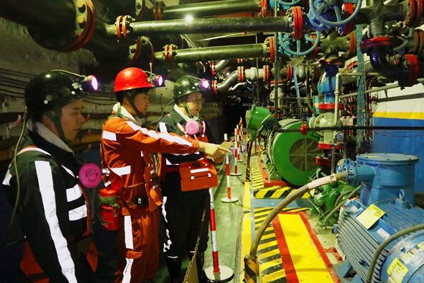 1758510033181402.jpg 1_¸±±¾.jpg