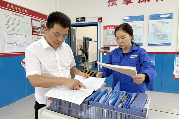 2.�徲���_����.jpg